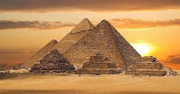 Biểu đồ kim tự tháp thần số học được phát hiện từ thời cổ đại Ai Cập